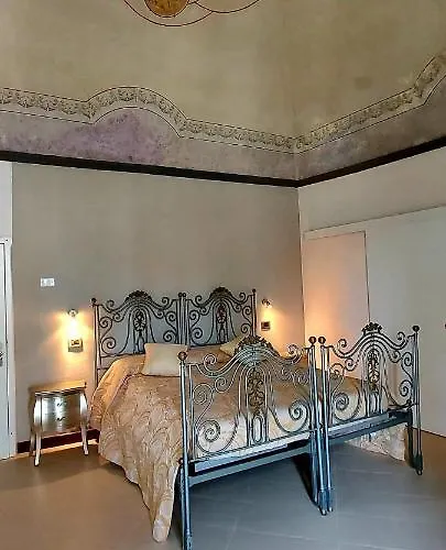 Palazzo Della Torre Frühstückspension
