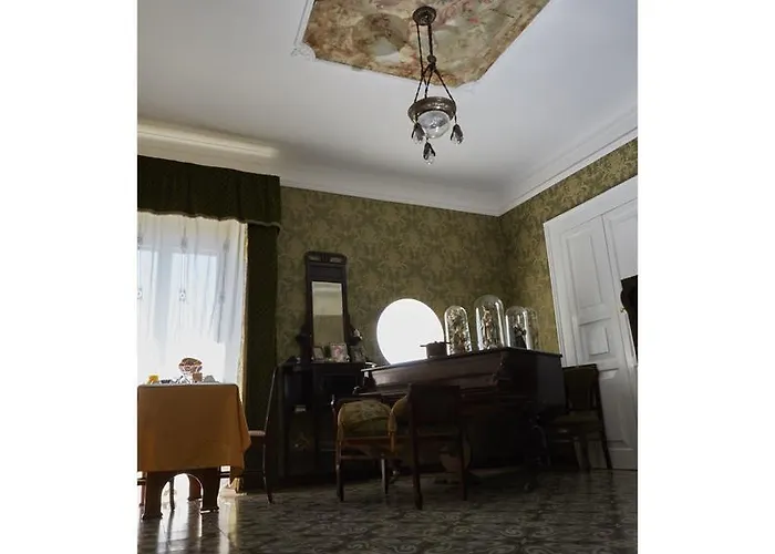 Frühstückspension Palazzo Della Torre 4*