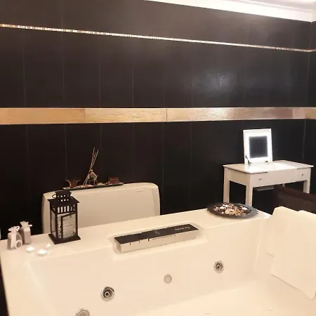 Palazzo Della Torre 4* Пескичи