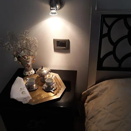 فندق مبيت وإفطار Palazzo Della Torre بيسْكيتْشّي