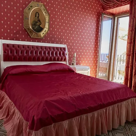 Palazzo Della Torre Пескичи