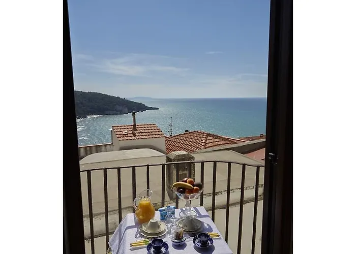 Bed & Breakfast Palazzo Della Torre 4*